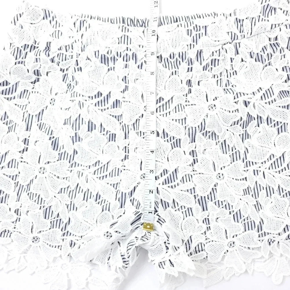 Adiva Lace high rise Shorts Size S - Picture 7 of 9